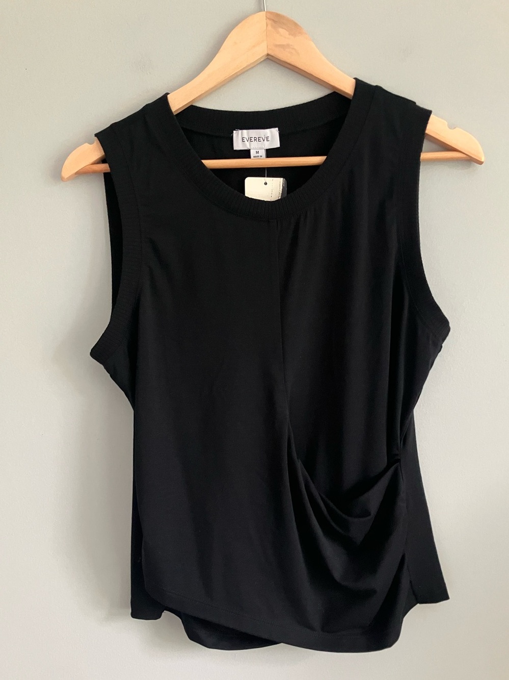 EVEREVE Black Faux Wrap Casual Athletic Tank Size M